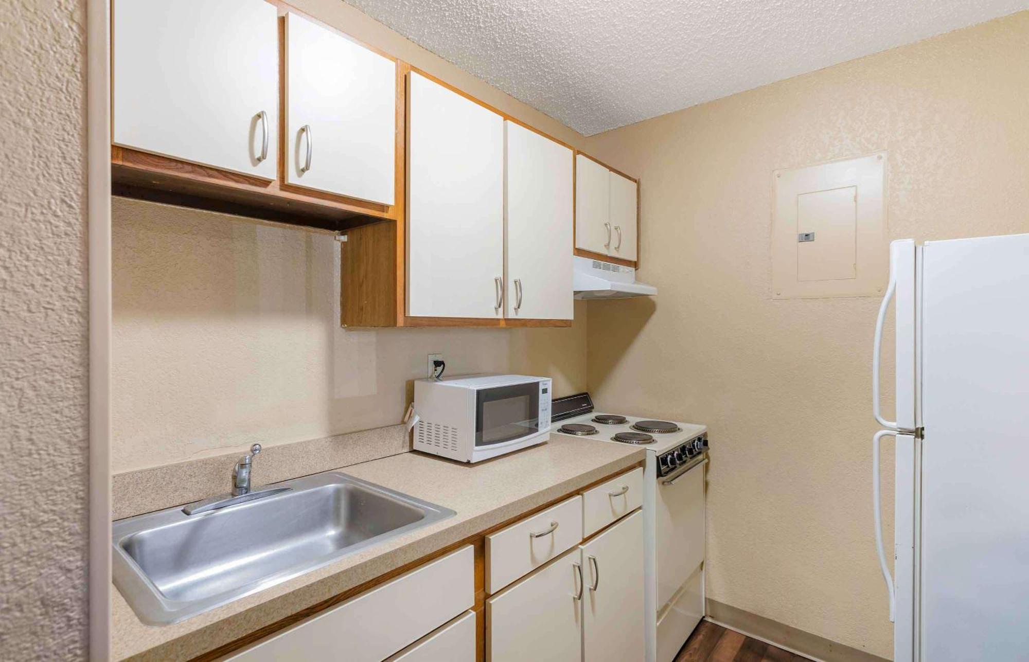 Extended Stay America Suites - Austin - Metro Экстерьер фото