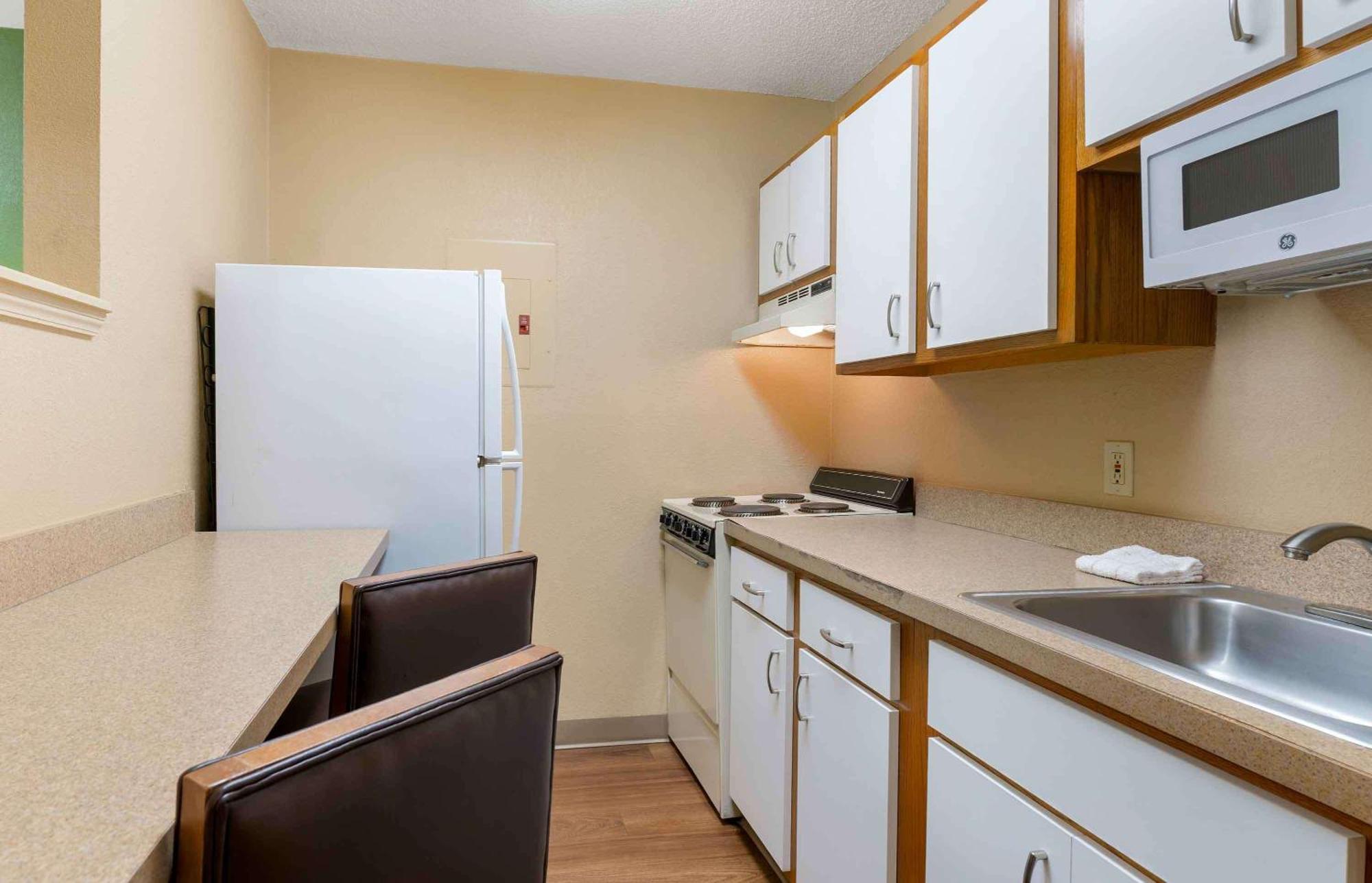 Extended Stay America Suites - Austin - Metro Экстерьер фото