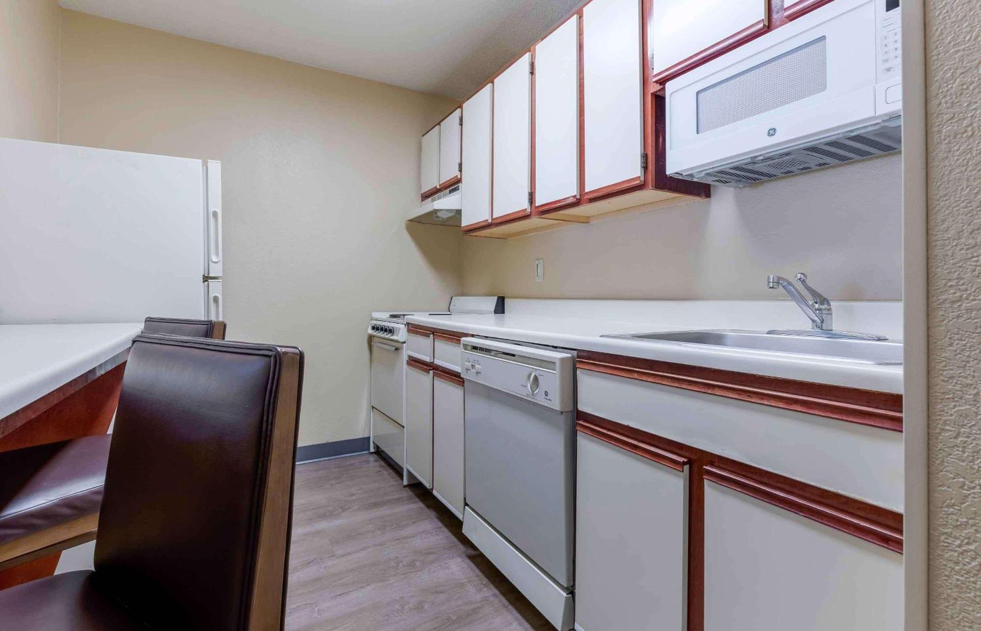Extended Stay America Suites - Austin - Metro Экстерьер фото